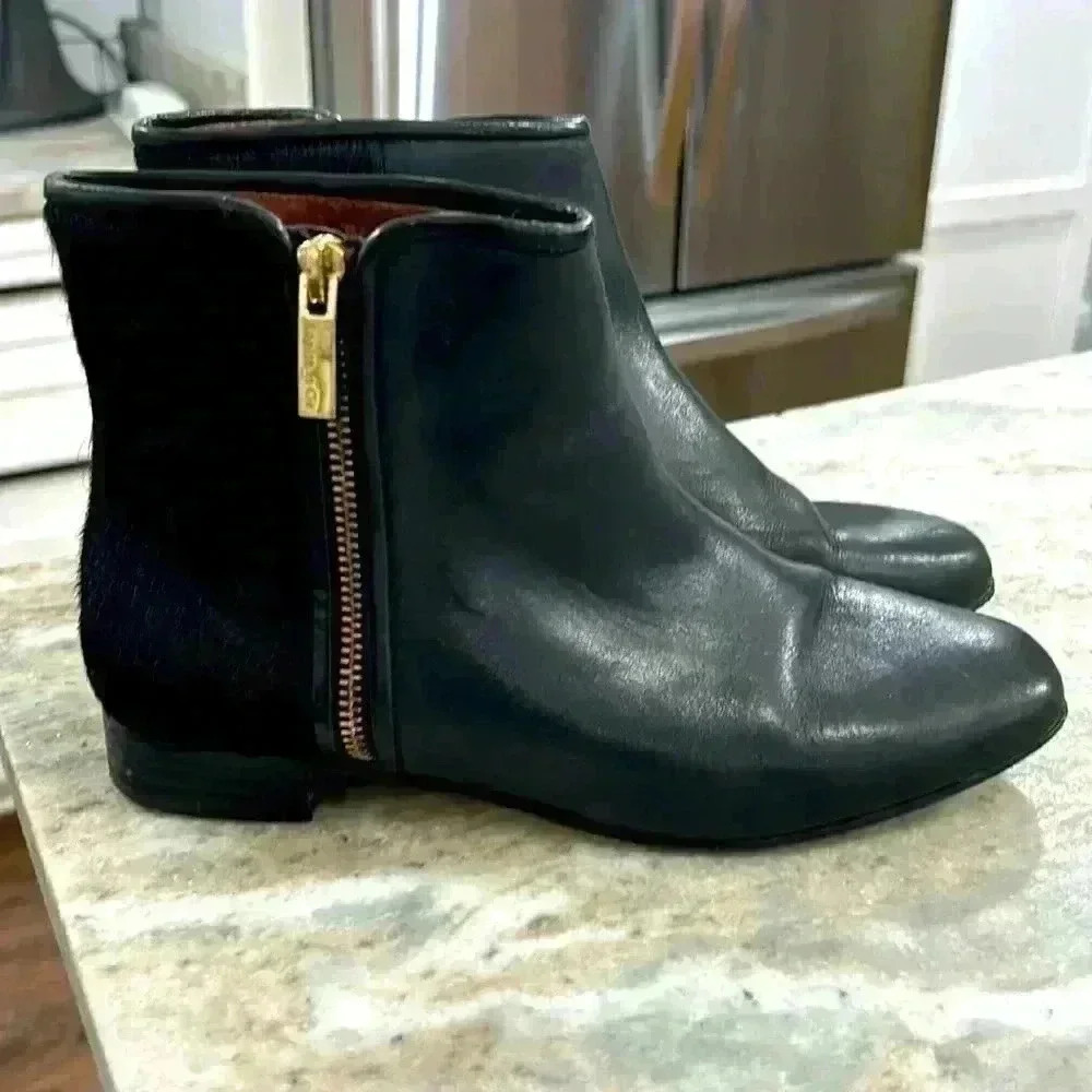 Louise et Cie ankle boots women's size 7.5 black leather and calf hair